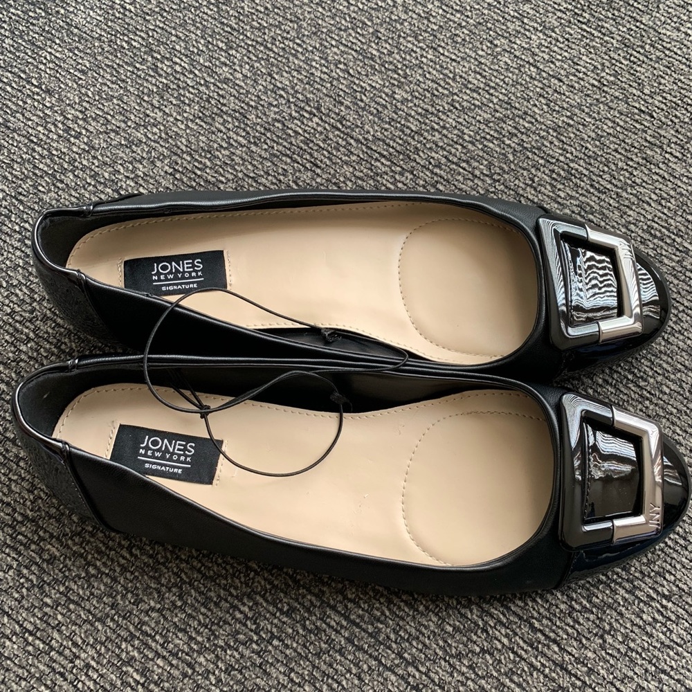 Jones New York Women’s Flats. Size 8 NEW - Picture 2 of 3